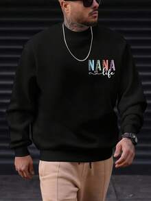 Casual Crew Neck Black Sweatshirt With Multicolor "NANA Life" Text, Silver Chain Necklace, Beige Pants - Stylish Men's Daily Wear Outfit With Confident Stance, Perfect For Streetwear & Everyday Looks - 黑色 - 查看 1