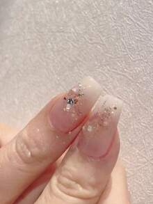 1盒全新美甲配件，包括水晶碎石、美人鱼珠子、混合材料、美甲用品、猴子装饰、Y2K美甲配件、组件、配件、美甲产品、Y2K - 彩色 - 查看 5