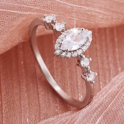 1 chiếc nhẫn đính hôn hình bầu dục cổ điển đính đá Cubic Zirconia, trang sức kỷ niệm vĩnh cửu dành cho nữ, thích hợp làm quà tặng đám cưới, tiệc tùng và ngày Valentine.