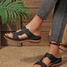 Plus Size Women Rhinestone Flower Flat Platform Slip-On Sandals, Thick Sole Open Toe Hollow Peep Toe Shoes - Black - View 8