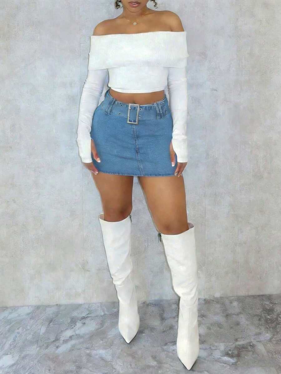 A Women's A-Line Denim Mini Skirt With A Belt Loop That Fits The Buttocks Is Suitable For Daily Sexy Outfits - 中等水洗藍 - 查看 1
