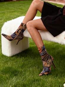 vivianly All Over Print Stiletto Ankle Boots For Women - Pointed Toe, Elastic Side Zip, Spring Fashion Unique Stretch Fabric With Print-Elegant Sexy Style For Commuting High Heels Boots, Suitable For All Seasons Boots,Wedding Valentine's Day, Music Festival Party & Sexy Night Shoes Random (Each Pair May Vary For Surprise) - 不規則-C - 查看 7