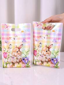 متعدد الألوان