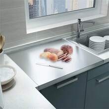 قطعة واحدة لوح تقطيع فاخر من الفولاذ المقاوم للصدأ - سطح تقطيع مضاد للعفن - أداة مطبخ أساسية للطهاة المنزليين وهواة الطهي، لوح تقطيع من الفولاذ المقاوم للصدأ للحوم والجبن والخبز والخضروات والفواكه، لوح تقطيع للمنزل والسكن الجامعي والمطبخ، هدية للمنزل - فضي - مشاهدة 3