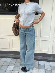 FOR BEAUTY Women's Grey Round Neck Short Sleeve Knit Cardigan, Handmade Vintage Style Button Design, Fashionable Elegant Minimalist Lightweight Commuter Style, Retro Casual Style, College Style, Comfortable Loose Fit Versatile Top - Grey - View 5