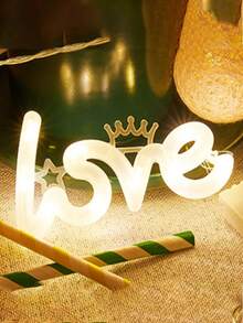 1个爱心字母灯，电池供电，情人节浪漫字母灯，LED装饰时尚场景灯霓虹灯，情人节告白夜灯，适合桌面装饰、霓虹灯装饰、婚礼、家庭节日、婚礼、生日、酒吧、商店和户外装饰，白色灯罩，求婚、周年纪念，为派对增添氛围和灯光效果 - 黃光 - 查看 4