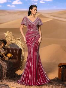 Faeriesty Deep V-Neck Mermaid Cut Long Dress, Puff Sleeve Design, Fully Decorated With Sequin Embroidery. Suitable For Weddings, Galas And Red Carpet Events - Burgundy - View 3