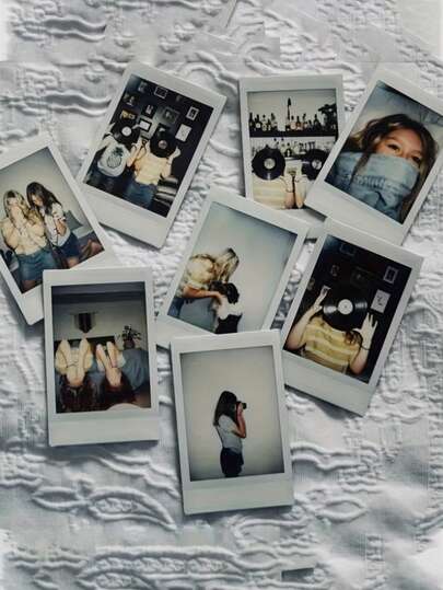 Personalized Photo Printing - Customized Anniversary And Valentine's Day Gifts (For Him/Her) | Options: 1pc, 5pcs, 10pcs | Unique Romantic Gift For Boyfriend, Girlfriend, Best Friend | Warm Gift For Birthday, Anniversary | Ready-To-Frame Love Story Artwork. Gift For Her, Gift For Him, Couple Photos, Christmas Gift, Personal Memento