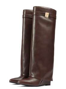 Womens New Fashionable Fold Over Boots Pointed Toe Wedge Heel Pull On Knee High Boots For Women Wide Calf With Side Zipper Padlock Design Cuffed Covered Vintage Fashion Wedding Slip On Party Shoes Work Business Casual Brown Shark Booties Easter Gift Spring Festival Summer Boots Leather Folded Booties Shoes - 棕色無扣 - 查看 1