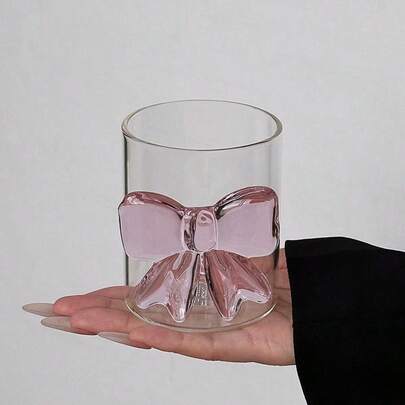 1个粉色玻璃杯，带3D蝴蝶结，耐热硼硅酸盐玻璃杯，适用于冷热饮，可重复使用的多功能咖啡牛奶水杯，仅限手洗，高品质家居装饰，摄影道具，节日、生日、派对的理想礼物，咖啡吧配件，无把手ins风高雅少女饮水杯香槟杯。