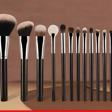 品牌化妆刷套装 13 件套，超柔软毛，包含粉底刷、轮廓刷等，化妆刷套装