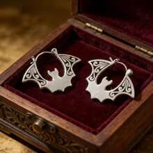 1 Đôi bông tai hình con dơi chạm khắc thủ công kiểu cổ điển, phụ kiện trang sức sáng tạo phù hợp cho các bữa tiệc ngày lễ, trang sức dễ thương - Bạc - Xem 1