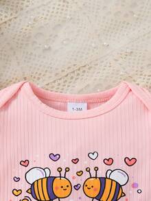 4pcs/Set Valentine's Day Baby Girl Knitted Ribbed Romper Outfit - Long Sleeve Bodysuit + Bee Print Pants + Hat + Headband, Casual & Cute - Pink - View 3