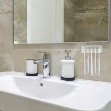 5 Slots Wall Mount Toothbrush Holder With Cover Self Adhesive Toothbrush Storage Organizer For Shower Toothbrush Hanger With Automatic Toothpaste Squeezer Dispenser - 磨砂 1 包 - 查看 5