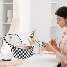 QLPrite Bolsa De Maquillaje Acolchada Bolsa De Maquillaje Grande Floral Para Mujer Bolsa De Maquillaje De Algodón Bolsa De Aseo De Viaje Con Flores. Tablero De Ajedrez Blanco Y NegroQYF - Bàn cờ đen trắng - Xem 6