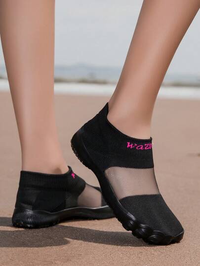 TOLLN 1 Pair Women's Quick-Dry Outdoor Wading Shoes, Non-Slip Swimming Shoes, Scratch-Resistant Water Shoes, Amphibious Beach Shoes