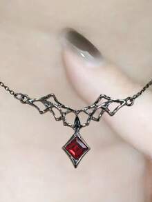 1 件黑色翼形红宝石菱形吊坠项链，哥特式黑色女士项链，适合派对、聚会、特殊场合和表演服装 - 黑色 - 查看 2