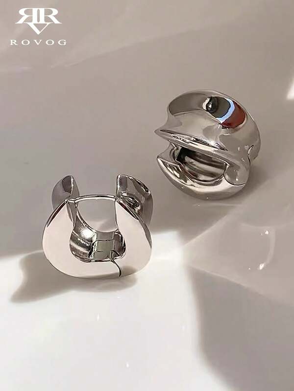 1 Pair Minimalist Elegant Chic Luxury Geometric Metal Hoop Earrings, Versatile For Daily, Commute, Vacation Wear, Fashion Copper Earrings For Women