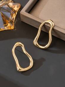 1对现代简约金色几何不对称椭圆形耳钉（不含礼盒） - 金黃色 - 查看 3