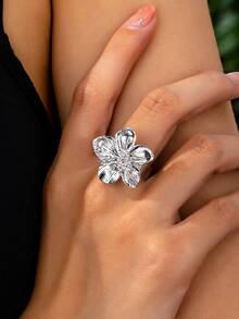 1pc Adjustable Flower Shaped Ring, Minimalist Elegant Women's Fashion Ring, Suitable For Daily Wear, Vacation And Gift - Silver - View 1