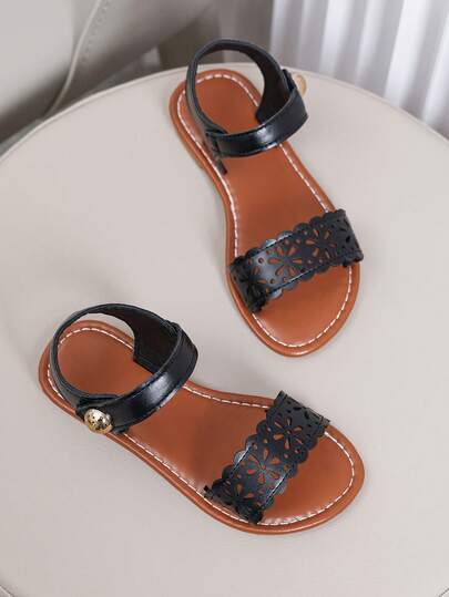 زوج من الصنادل المسطحة ذات نمط زهري مفرغ من مادة البولي يوريثان مقاومة للانزلاق وللتآكل بشكل فم السمكة، مناسبة للأولاد والبنات من عمر 6 إلى 15 سنة، للاستخدام اليومي والمناسبات والمدرسة، موديل جديد لربيع/صيف