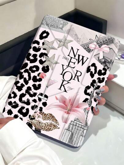 Étui pour tablette compatible avec iPad Air 11 pouces M3 2025 / M2 2024, iPad Air 5e génération 2022, iPad (A16) 11 pouces 11e génération 2025, compatible avec Samsung Galaxy Tab, Kindle Paperwhite 12e génération 2024, motif imprimé lèvres roses et léopard, coque de protection à l'arrière transparent, fonction de veille et réveil automatique, protection airbag, convient pour les cadeaux et l'usage au bureau