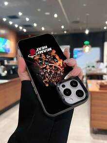 Estuche para teléfono con diseño del equipo de baloncesto  Compatible con estuches para teléfonos   17  16 Pro Max  15 Pro Max  13 y  12 Duradero a prueba de golpes y elegante, una excelente opción para familiares, amigos, seres queridos, novios, novias y regalos de Navidad y Año Nuevo - Negro - Ver 4