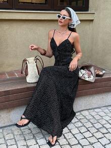 Unadoll 女士夏季露背波点吊带连衣裙，性感优雅，适合约会、度假、情人节、生日和旅行穿着 - 黑色 - 查看 7