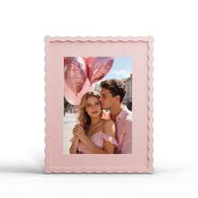 1个波浪形多色相框（红、黄、蓝、绿、白、黑），时尚百搭的家居和办公装饰 - 适合桌面和墙面展示，完美的乔迁礼物（不含照片） - 彩色 - 查看 52