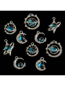 5件套合金饰品配件，镶嵌水钻的行星、星星、月亮吊坠，可作手链、钥匙扣、耳环挂件。 - 星空吊墜 - 查看 5