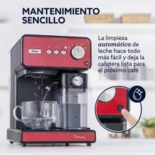 Oster Cafetera Automática de Espresso PrimaLatte con Auto-Frothing para Latte y Cappuccino Café Molido y Cápsulas Limpieza Automática Accesorios Incluidos Color Rojo BVSTEM6604R-013 - Enchufe tipo A de EE. UU. (110-127 V) - Ver 5