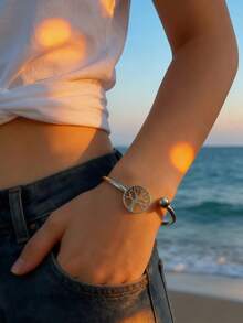 1件时尚简约高端个性化不锈钢手镯，可调节，百搭饰品，适合日常佩戴、派对和送礼。 - 銀-發財樹 - 查看 13