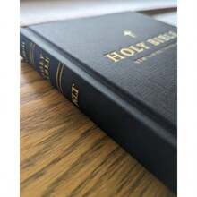NLT Church Bible Hardcover Black - 如圖 - 查看 5