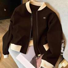 SAOYANGYU Áo khoác bóng chày nữ dáng rộng, thường ngày, phối màu tương phản, chất liệu vải gân, có huy hiệu nhỏ trang trí, khóa kéo, vải dệt 270g, thích hợp mặc mùa xuân. - Cà phê nâu - Xem 3