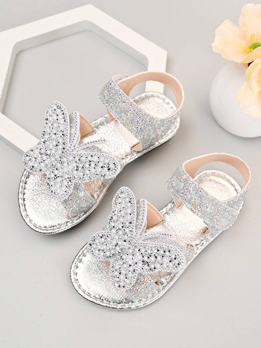 1 Pair Silver Plus Size Girls' Flat Sandals, Soft Leather, Sequin Decor, Rhinestone Butterfly Accent, Round Toe, Non-Slip Soft Sole, Fashion Princess Style Beach/Casual Wear, Suitable For 3-12 Years Old Children, Spring/Summer 2026 - Silver - View 1