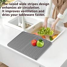 1pc Silicone Grooved Drain Mat, Vegetable & Fruit Drying Mat, Kitchen Sink Countertop Storage Mat, Anti-Slip Trivet Mat, Heat Resistant - Multicolor - View 4
