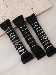 28pcs Minimalist Crystal Heart Wave Rings, Gold Geometric Knuckle Rings Set [Sizes Marked, Closed Rings, Do Not Force Open] - Silver - View 3