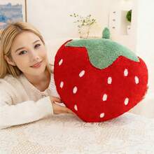 可爱草莓造型毛绒抱枕，柔软蓬松的红色水果抱枕，沙发卧室装饰枕 - 紅色 - 查看 7