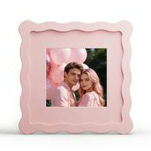 1个波浪形多色相框（红、黄、蓝、绿、白、黑），时尚百搭的家居和办公装饰 - 适合桌面和墙面展示，完美的乔迁礼物（不含照片） - 彩色 - 查看 58