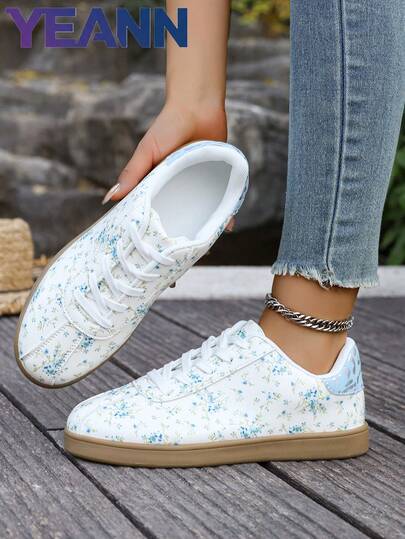 Women's Casual Sneakers - Low-Top Lace-Up Athletic Shoes, Blue Floral Decor White Upper, Suitable For All Seasons, Comfortable Lining