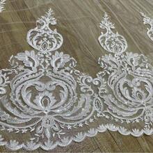 Luxury Single Layer Sheer Wedding Veil With Comb, Ivory White Bridal Accessory - Multicolor - View 4