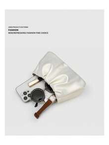 YUQING.FC Women Evening Bags - 銀色 - 查看 8