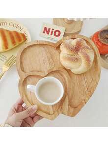 1PC Wooden Tray, Heart Shaped Serving Tray, For Breakfast, Dessert, Bread, Snack, Multifunctional Dinner Plate, Cup Tray, Afternoon Tea Tray, For Home Hotel Restaurant, Kitchen Supplies, Dining Table Decoration,Gifts For Mom Christmas Gift, Valentine's Day Gift, Valentine's Gift - Màu gỗ - Xem 2