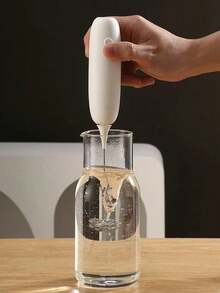 1个手持式电动奶泡器，304不锈钢双搅拌头，AA电池供电（不含2节AA电池），咖啡搅拌器，情人节、斋月居家烘焙礼品 - 彩色 - 查看 5