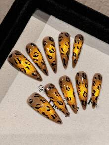 Press On Nails, Regal Rogue Mob Wife Nails, Long Stiletto Leopard Print Element Glossy Gel Finish Nails,Hand-Drawn And Made, With Nail Art Pasting Tools - 金色 - 查看 1