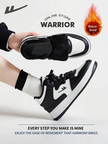 Warrior 女士板鞋，秋冬季轻便舒适透气，风格简约休闲，又不失时尚感，四季皆宜，耐磨耐穿，适合全天穿着，可作训练鞋、跑步鞋，内衬抓绒。 - 黑/白 - 查看 3
