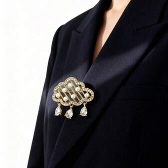 1pc Fashionable Pearl Cloud Tassel Brooch, Delicate Niche Accessory, Versatile For Daily Wear