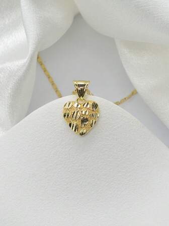1件时尚优雅的金色金块纹理心形吊坠，男女皆宜，适合日常佩戴、派对、周年纪念日、生日等场合，是送给女友、妈妈、圣诞节、情人节、万圣节的绝佳礼物。