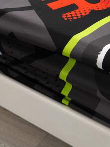 3pcs Bedding Set (1 Fitted Sheet + 2 Pillowcases, Excluding Pillow Insert), Casual Game Controller Print Polyester Fitted Sheet 3 PiecesSet, All Season