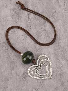 1件绿色宝石金色心形吊坠项链，祖母绿珠子纹理心形吊坠配皮绳，女士款 - 銀色不規則形愛心 - 查看 2